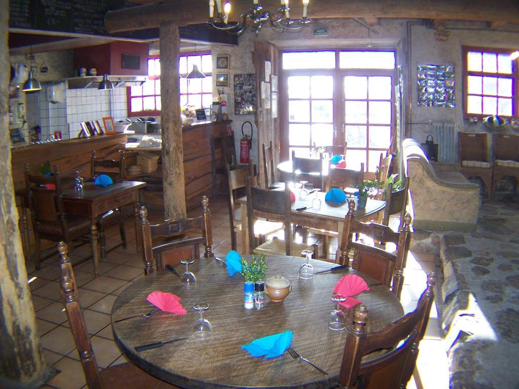 Le Marconnes Bed & Breakfast Saint-Arcons-de-Barges Exterior foto