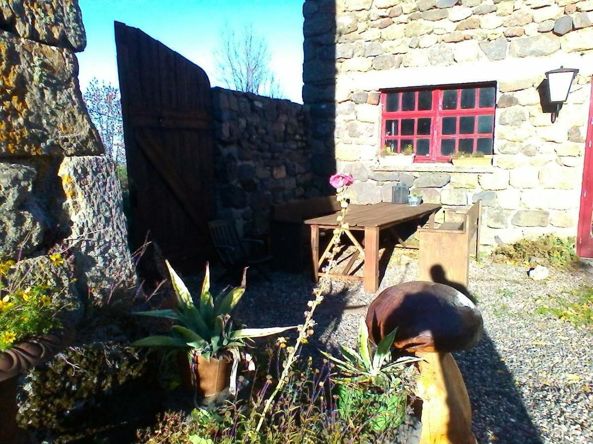 Le Marconnes Bed & Breakfast Saint-Arcons-de-Barges Exterior foto
